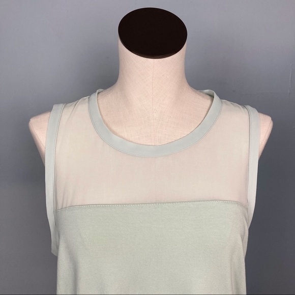 𝅺vince Camuto Soft Breeze Green Sleeveless Top - Picture 2 of 16